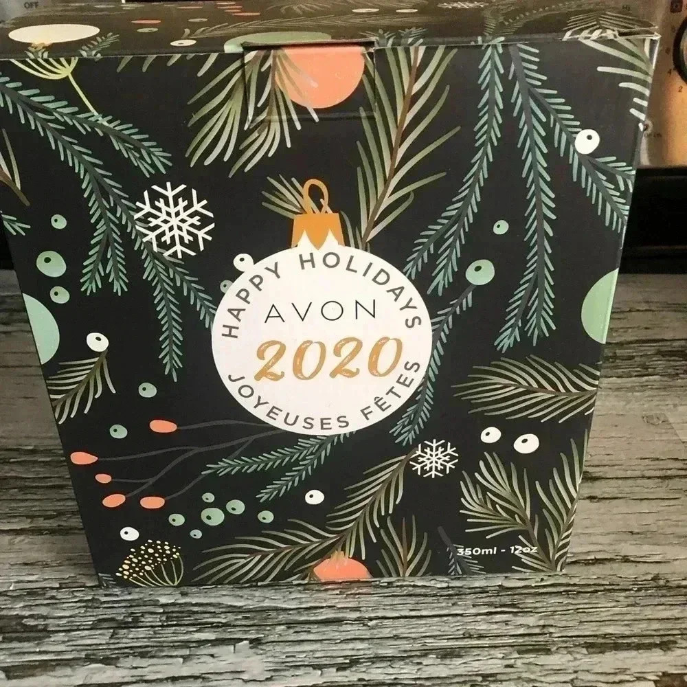 Avon Collectible Coffee Mug  Set